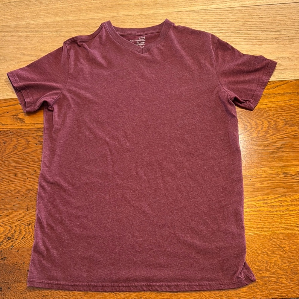 Vintage Red Short Sleeve Tee Classic Crew Neck